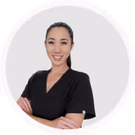 Lash educator course student Sarah